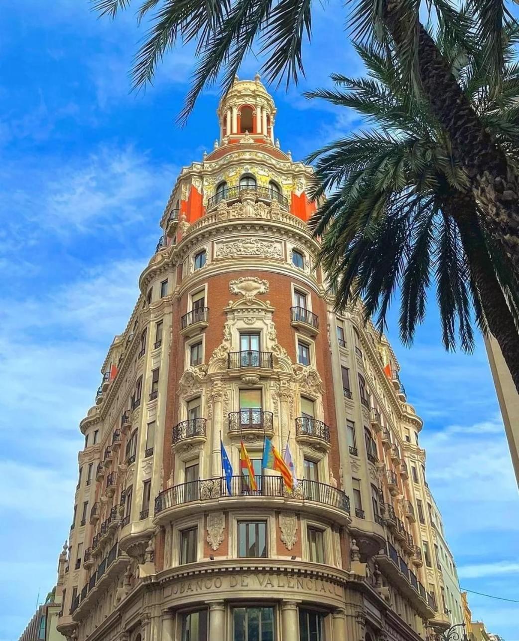 Mirador 1 Del Mercado Central - Habitacion Con Bano Privado En El Centro De La Ciudad Vella Valensiya Dış mekan fotoğraf